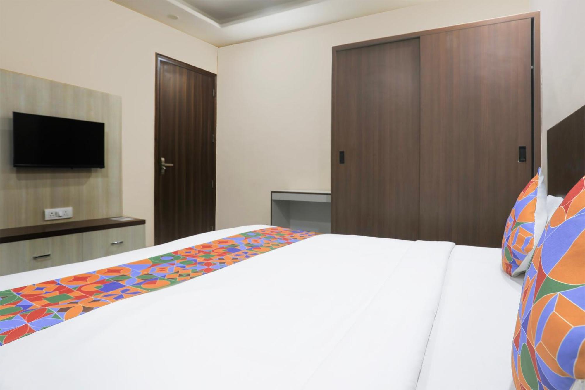 Fabhotel Bliss Premium Gurgaon Exterior foto