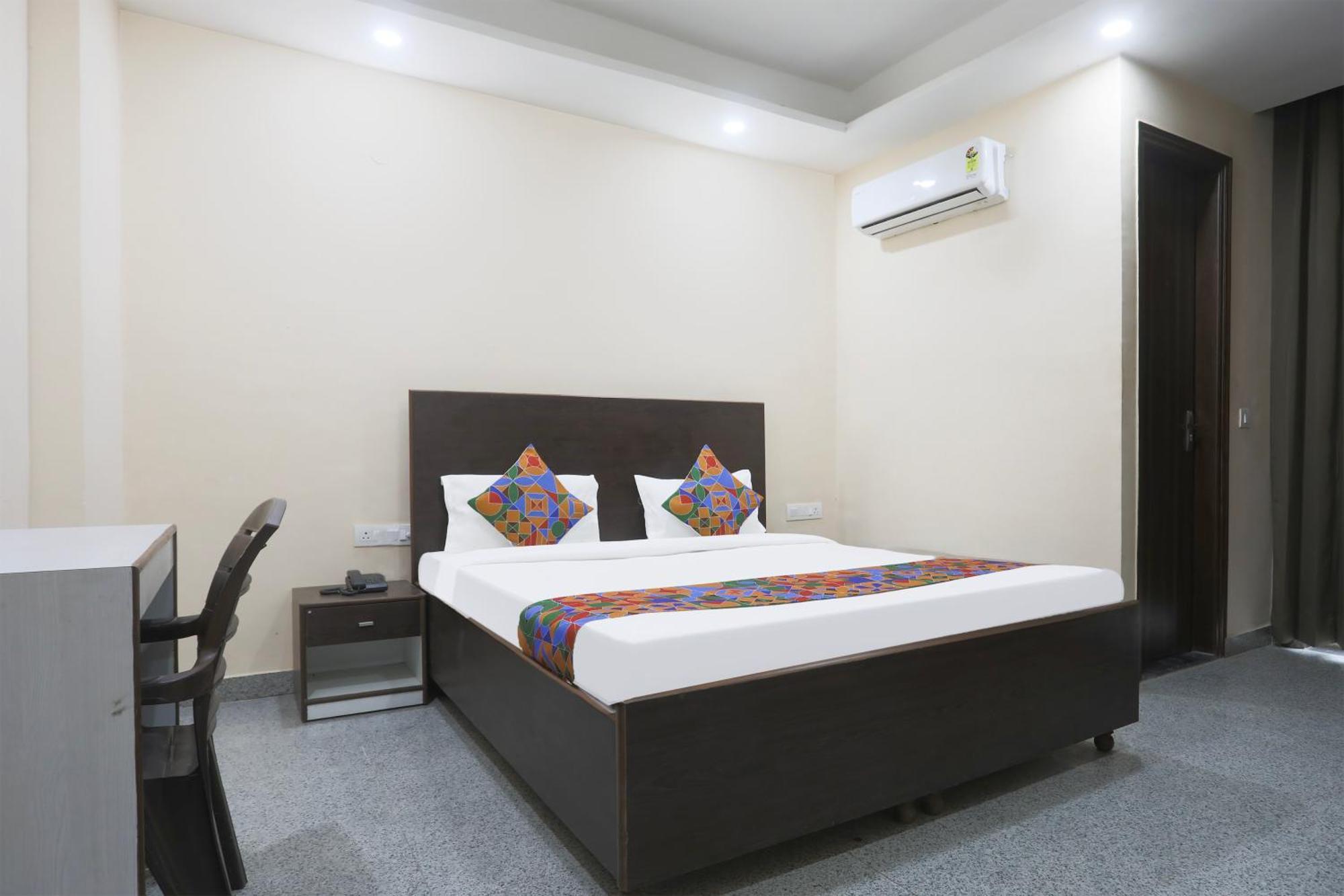 Fabhotel Bliss Premium Gurgaon Exterior foto